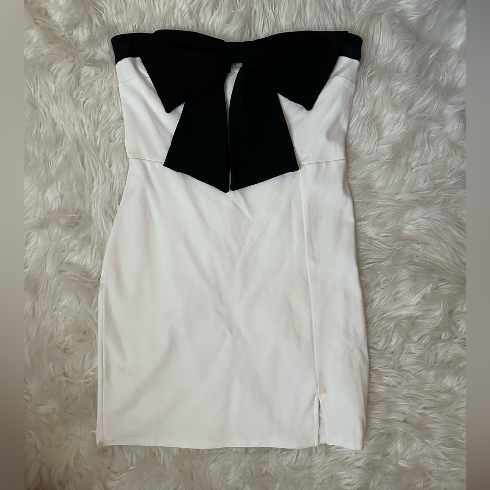 NWT white mini dress with black bow!